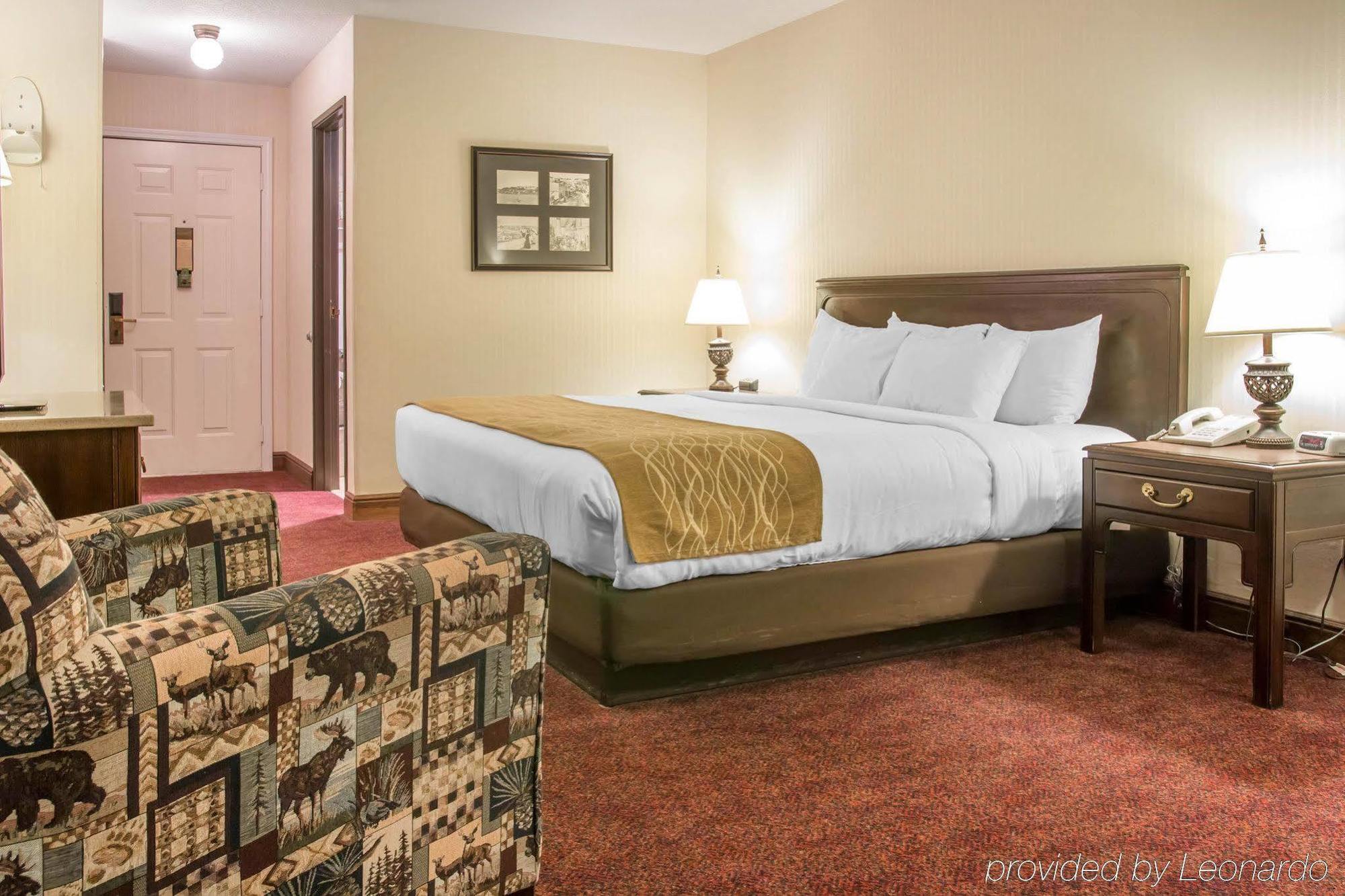 Comfort Inn Lakeside Mackinaw City Bagian luar foto